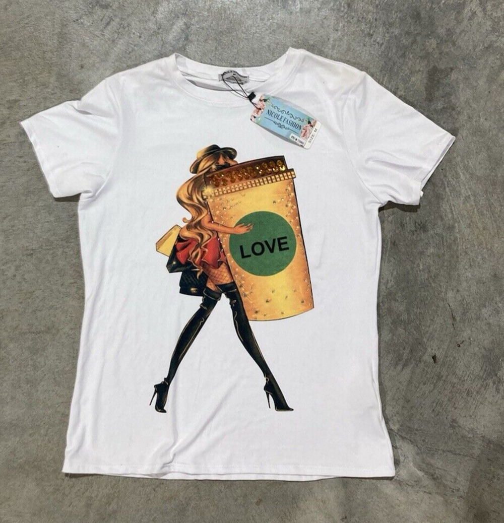 NICOLE FASHION Size Medium "LOVE" T SHIRT Tee NWT
